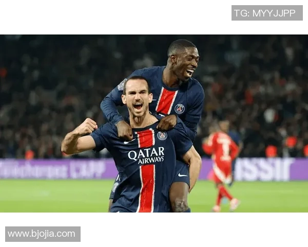 巴列卡诺与赫罗纳激战正酣现场直播全程回顾与精彩瞬间分析